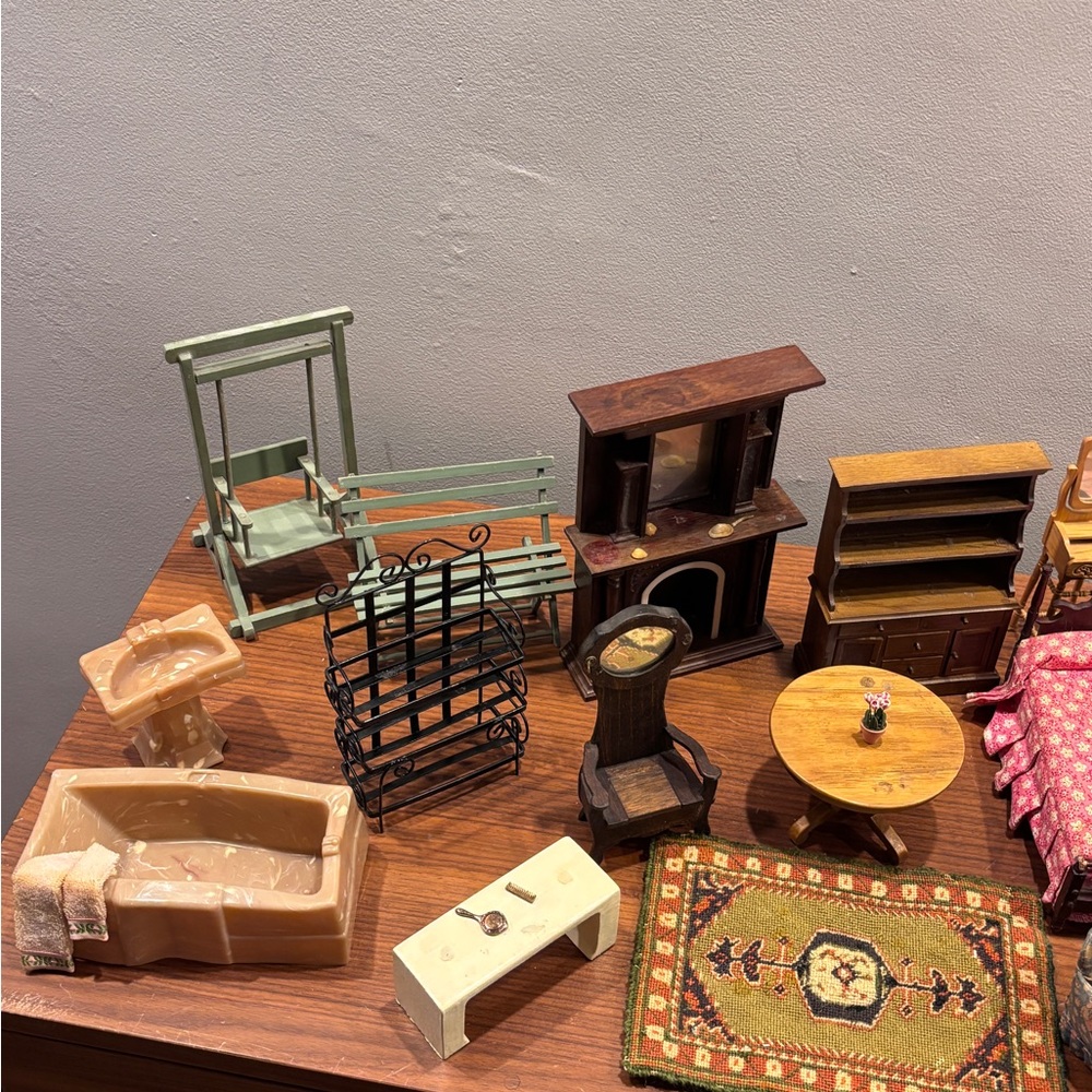 Vintage Dollhouse Furniture Set - Picture 5 of 6